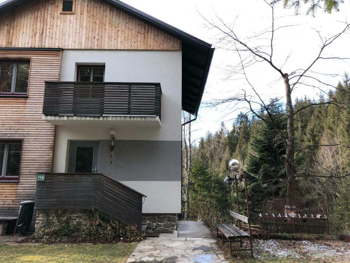Ferienhaus Im Wald Edelschrott Buitenkant foto